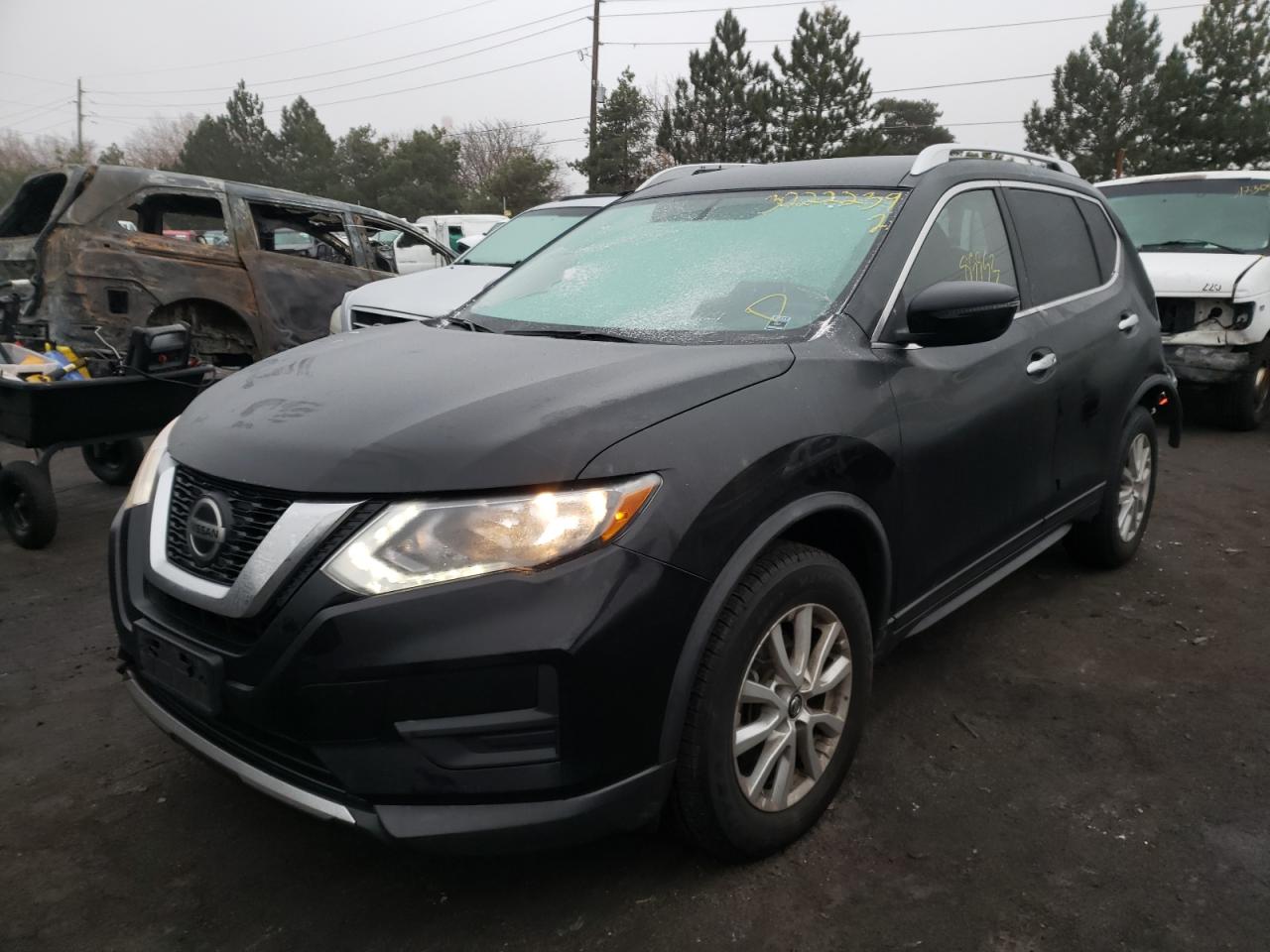 Photo 2 from auction – 2018 NISSAN ROGUE S with VIN KNMAT2MV6JP501657