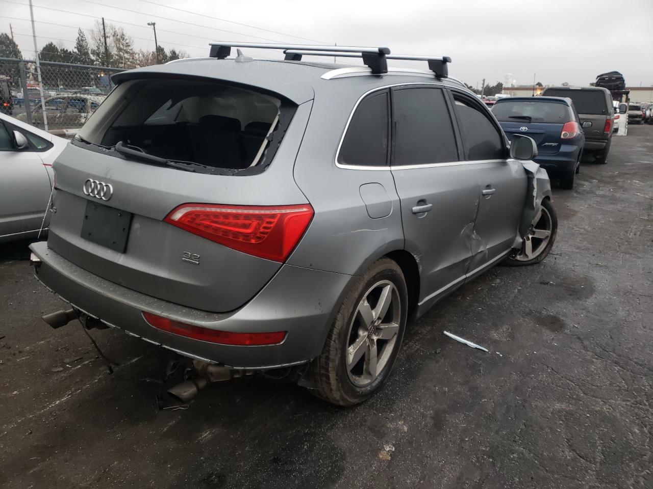 Photo 4 from auction – 2010 AUDI Q5 PREMIUM with VIN WA1LKAFP5AA068267