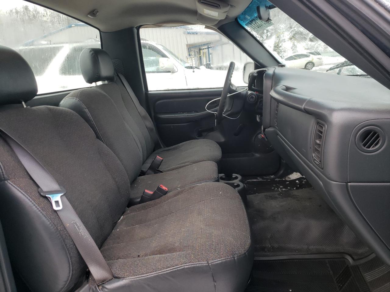 Photo 5 from auction – 2002 GMC SIERRA C15 with VIN 1GTEC14W22Z178279