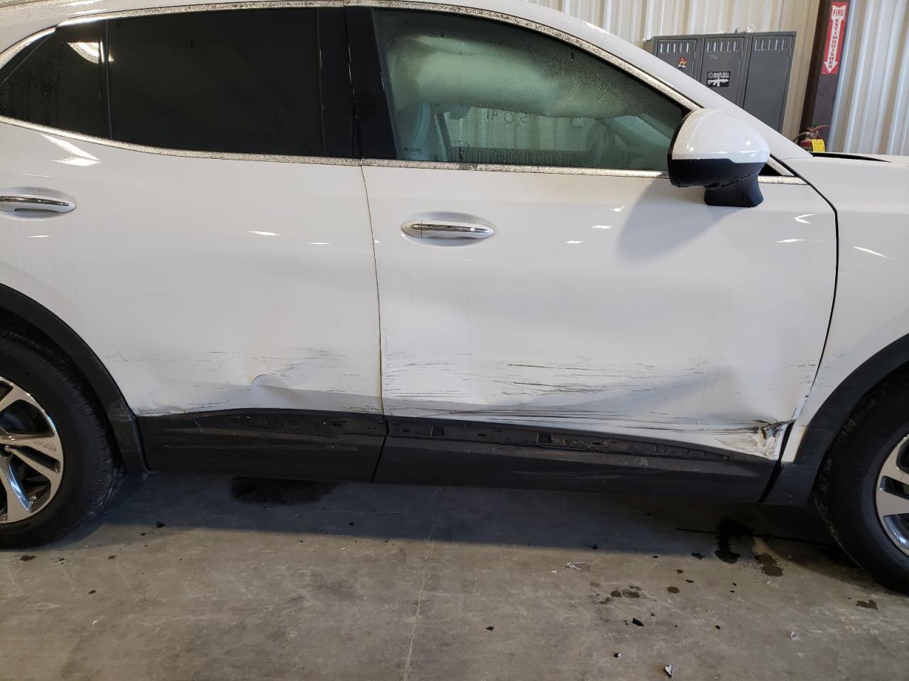 Photo 9 from auction – 2021 BUICK ENVISION E with VIN LRBFZPR48MD164222