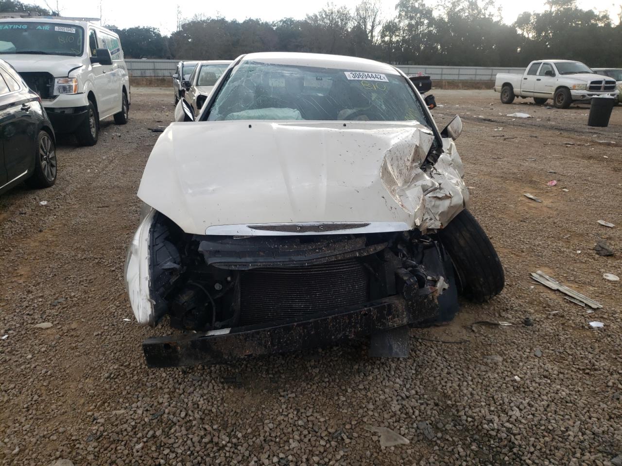Photo 9 from auction – 2013 CHRYSLER 200 TOURIN with VIN 1C3CCBBG7DN659538