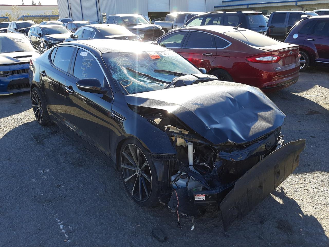 KIA OPTIMA SX 2015 with VIN 5XXGR4A78FG354637 - Photo from auction