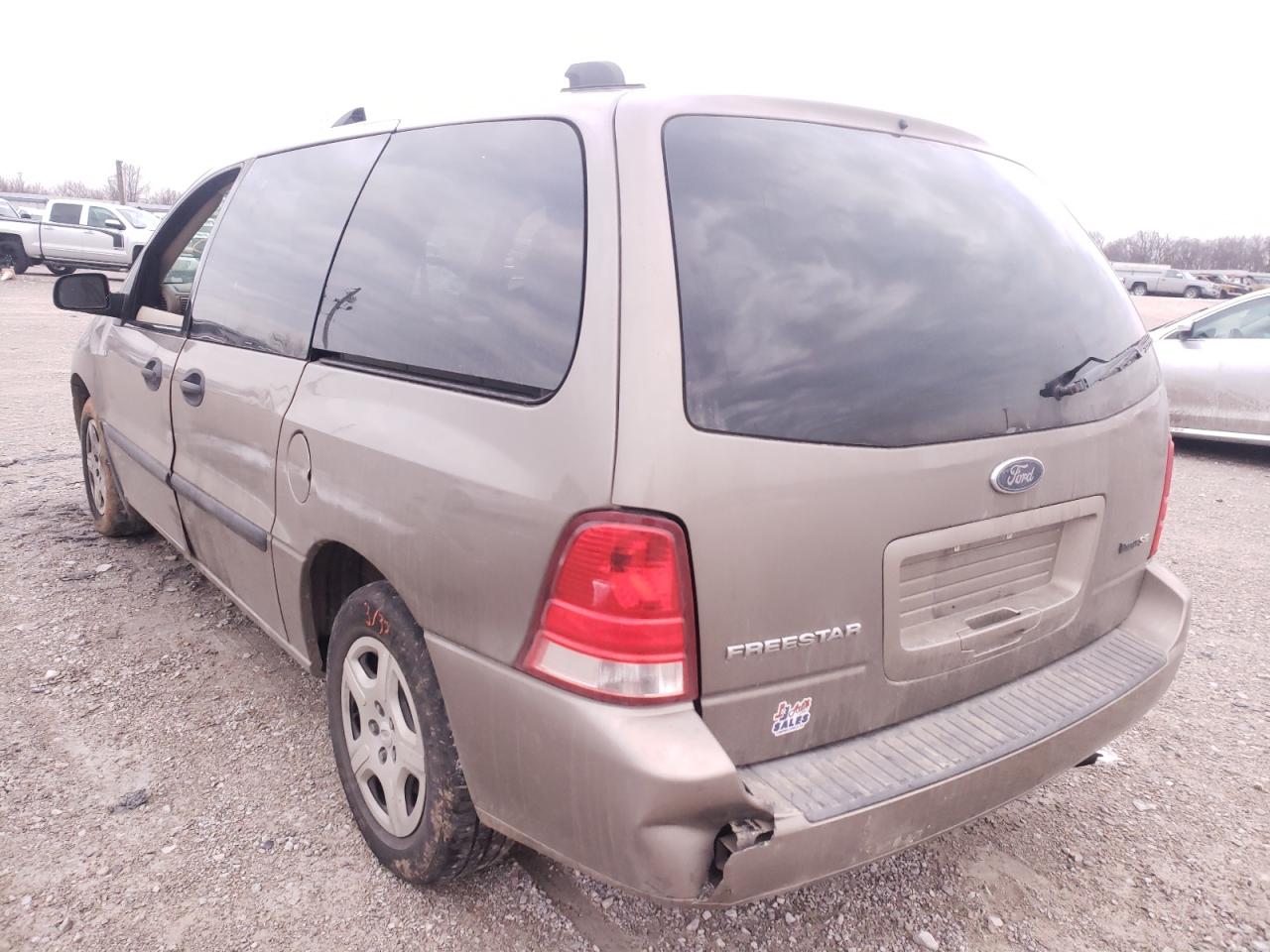 Photo 3 from auction – 2006 FORD FREESTAR S with VIN 2FMZA51646BA39200