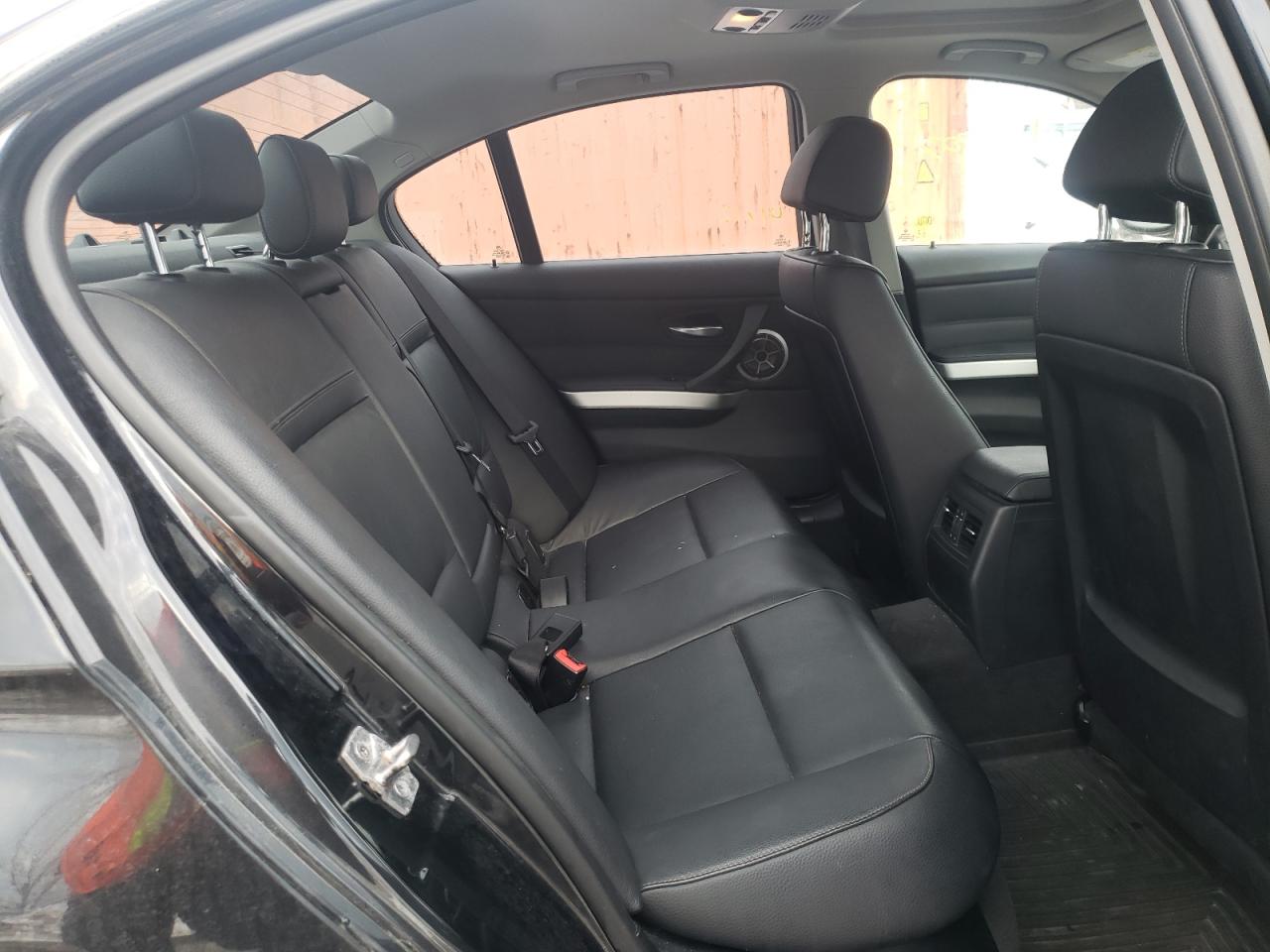 Photo 6 from auction – 2011 BMW 335 XI with VIN WBAPL5C58BA917126