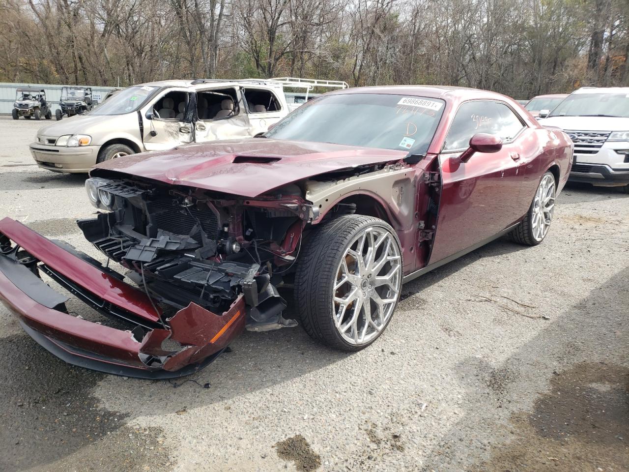 Photo 2 from auction – 2019 DODGE CHALLENGER with VIN 2C3CDZAG1KH729175
