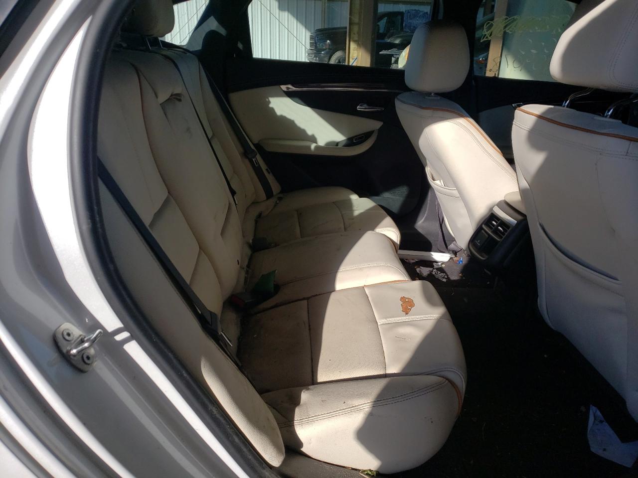 Фото 6 с аукциона – 2017 CHEVROLET IMPALA с VIN 1G1145S37HU166641