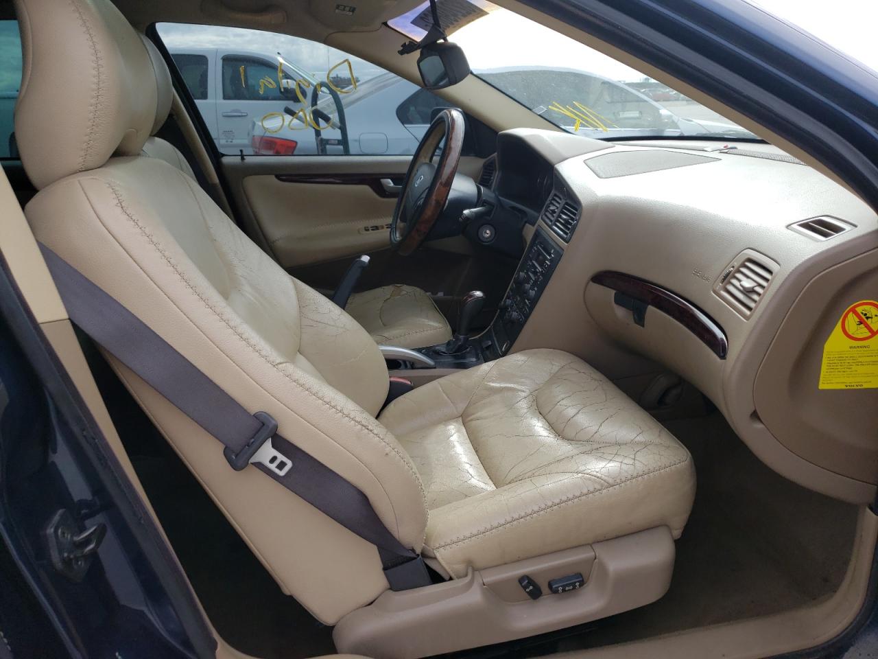 Photo 5 from auction – 2004 VOLVO XC70 with VIN YV1SZ59H941133709