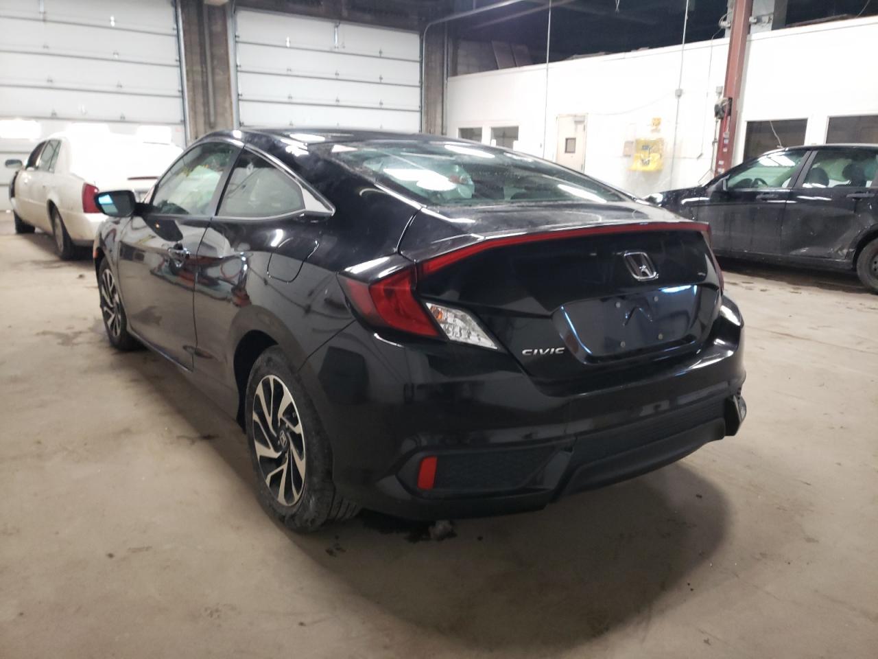 Photo 3 from auction – 2017 HONDA CIVIC with VIN 2HGFC4B54HH307617
