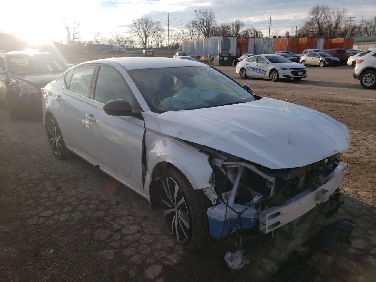 Photo 1 from auction – 2021 NISSAN ALTIMA SR with VIN 1N4BL4CV0MN375304