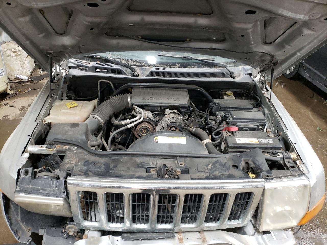 Photo 7 from auction – 2009 JEEP COMMANDER with VIN 1J8HG48K09C500871