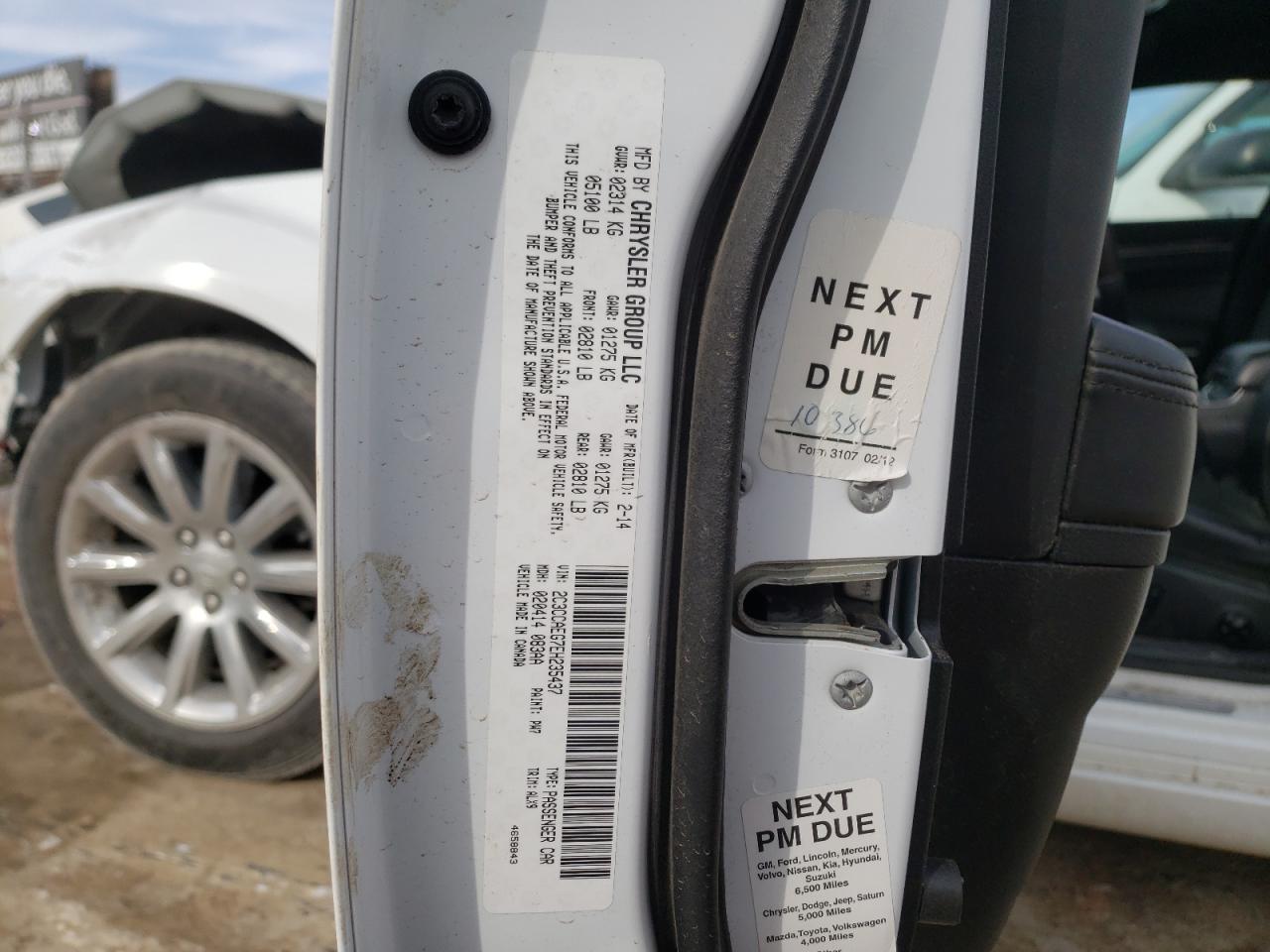 Photo 10 from auction – 2014 CHRYSLER 300C with VIN 2C3CCAEG7EH235437