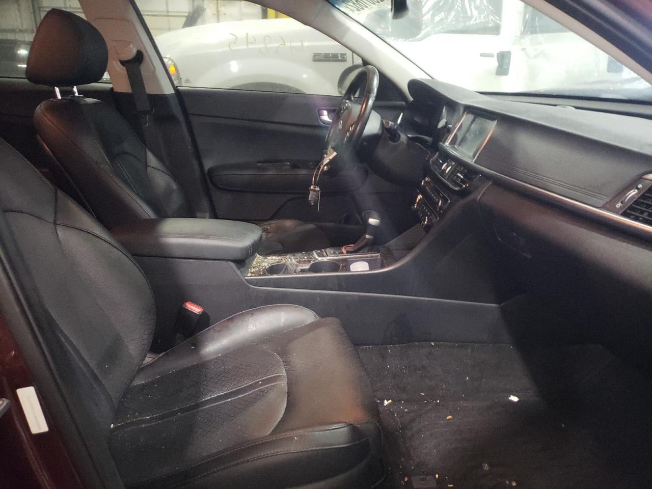 Photo 5 from auction – 2018 KIA OPTIMA EX with VIN 5XXGU4L31JG223888