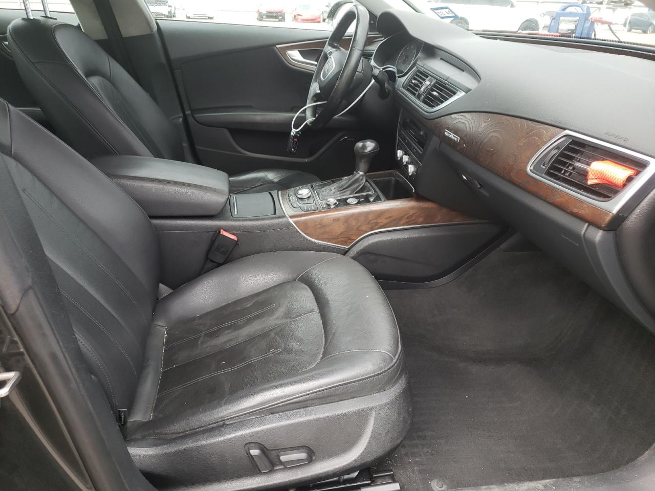 Photo 5 from auction – 2013 AUDI A7 PREMIUM with VIN WAUYGAFC1DN022360
