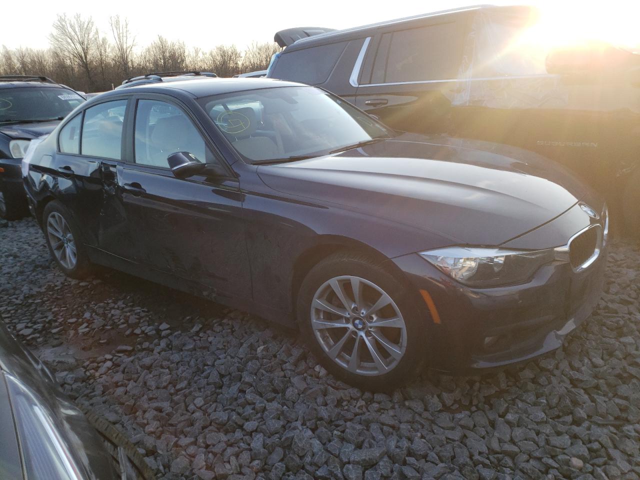 BMW 320 XI 2017 with VIN WBA8E5G37HNU44795 - Photo from auction