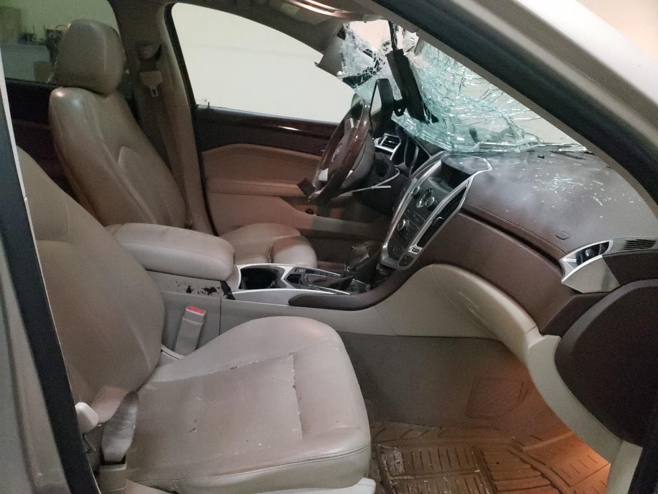 Photo 5 from auction – 2011 CADILLAC SRX LUXURY with VIN 3GYFNAEY9BS665016