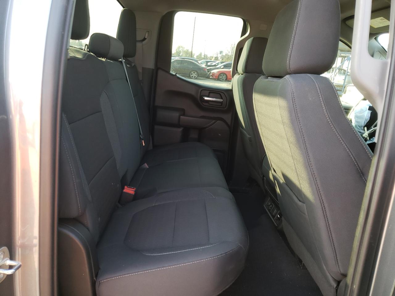 Photo 6 from auction – 2019 CHEVROLET SILVERADO with VIN 1GCRWCED2KZ232892