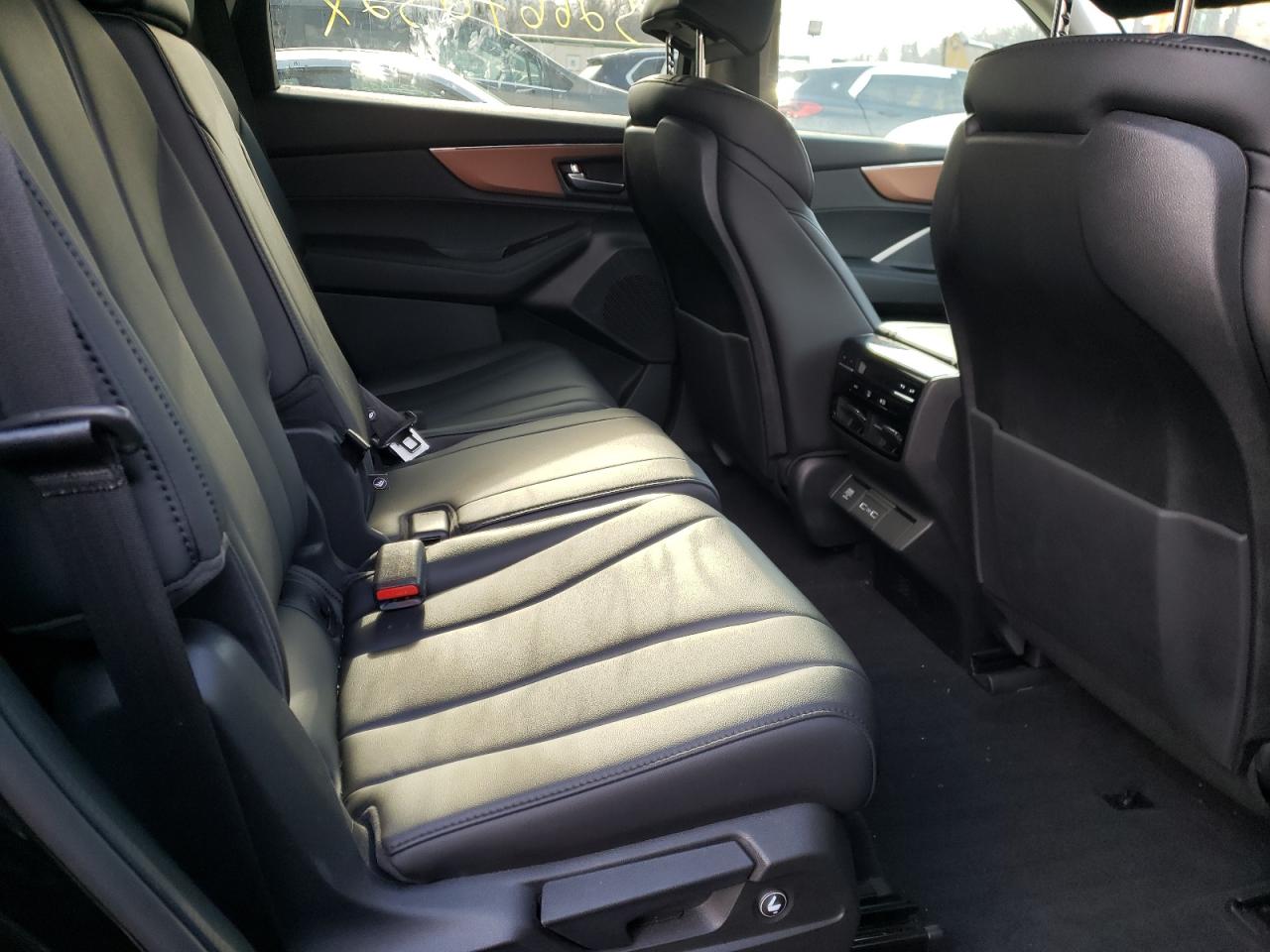Photo 6 from auction – 2022 ACURA MDX with VIN 5J8YD9H39NL004209