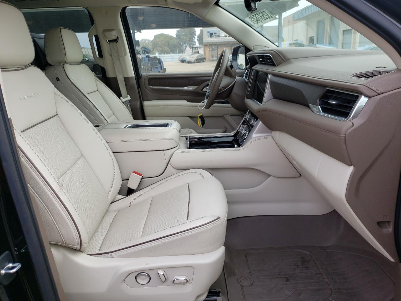 Photo 5 from auction – 2021 GMC YUKON DENA with VIN 1GKS2DKL6MR244193