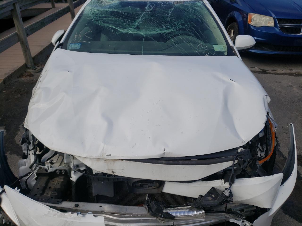 Photo 7 from auction – 2020 TOYOTA COROLLA L with VIN 5YFDPRAE5LP013347