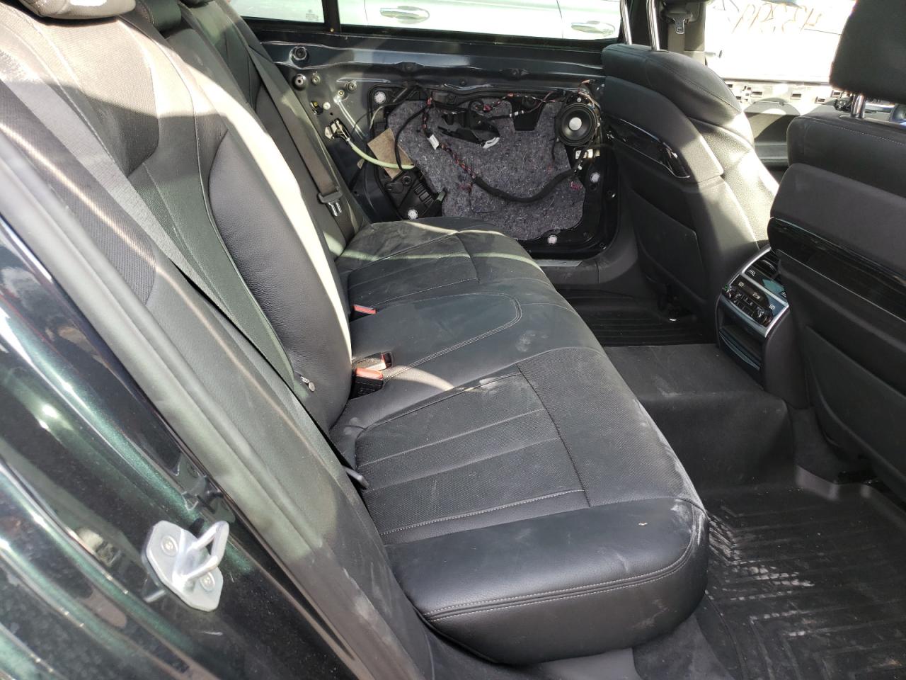 Photo 6 from auction – 2019 BMW 740 I with VIN WBA7E2C53KB454489