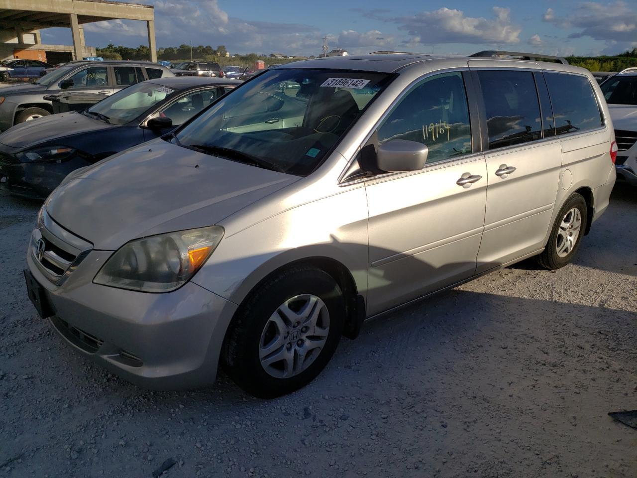 Photo 2 from auction – 2007 HONDA ODYSSEY EX with VIN 5FNRL38687B460382