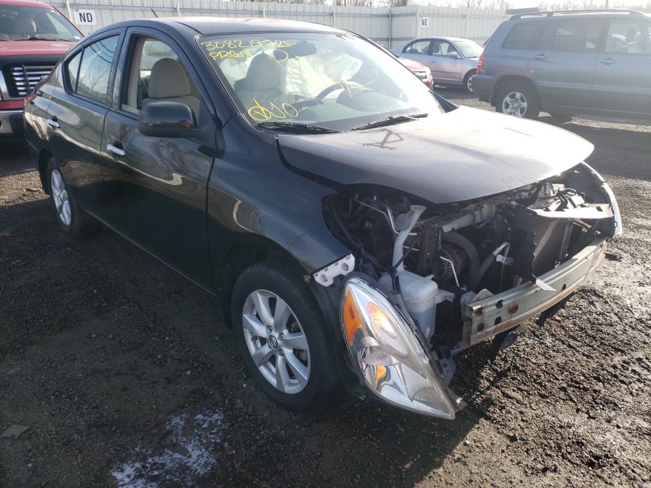 NISSAN VERSA S 2014 with VIN 3N1CN7AP4EL819108 - Photo from auction