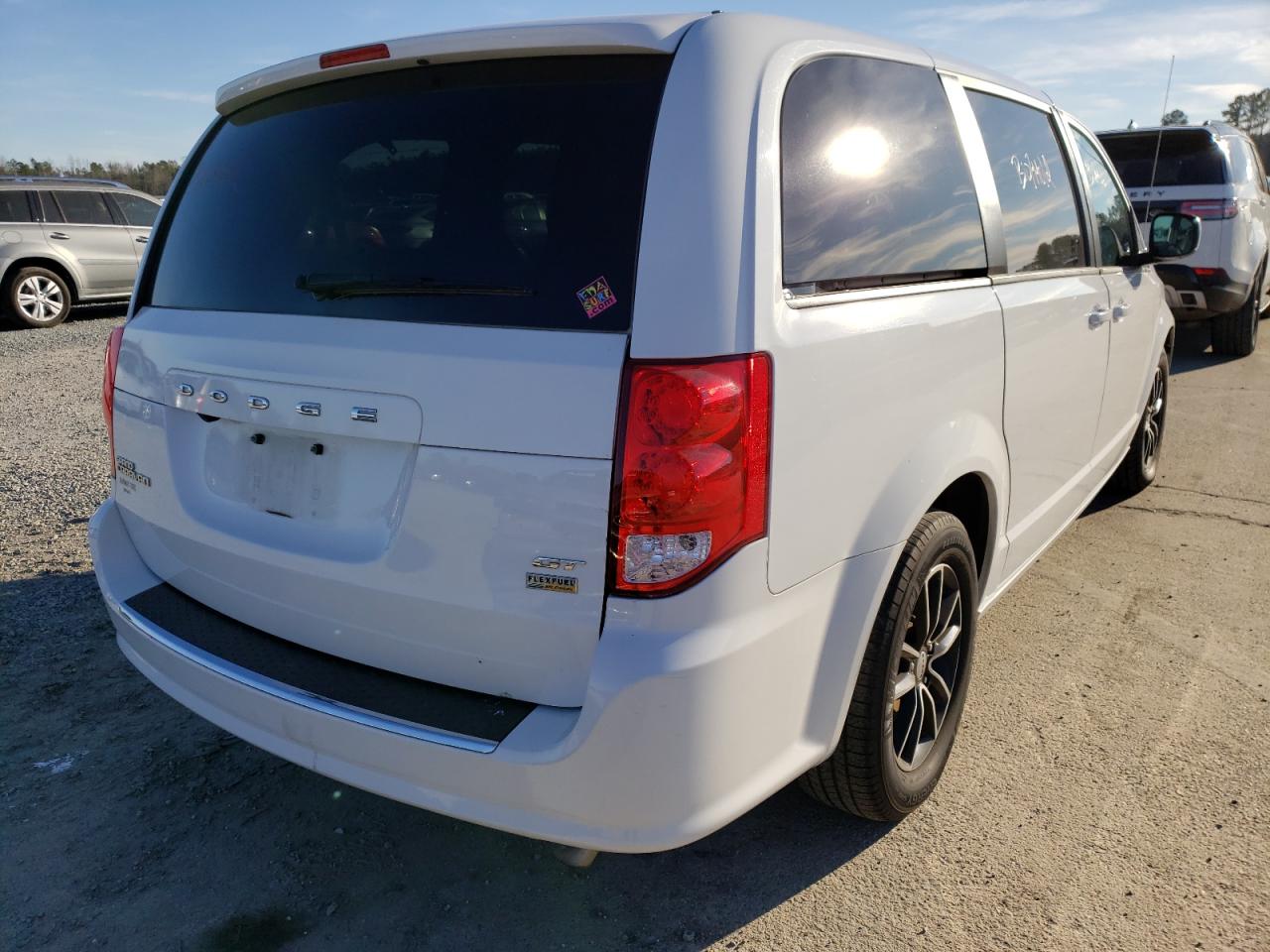 Photo 4 from auction – 2018 DODGE GRAND CARA with VIN 2C4RDGEG7JR243161