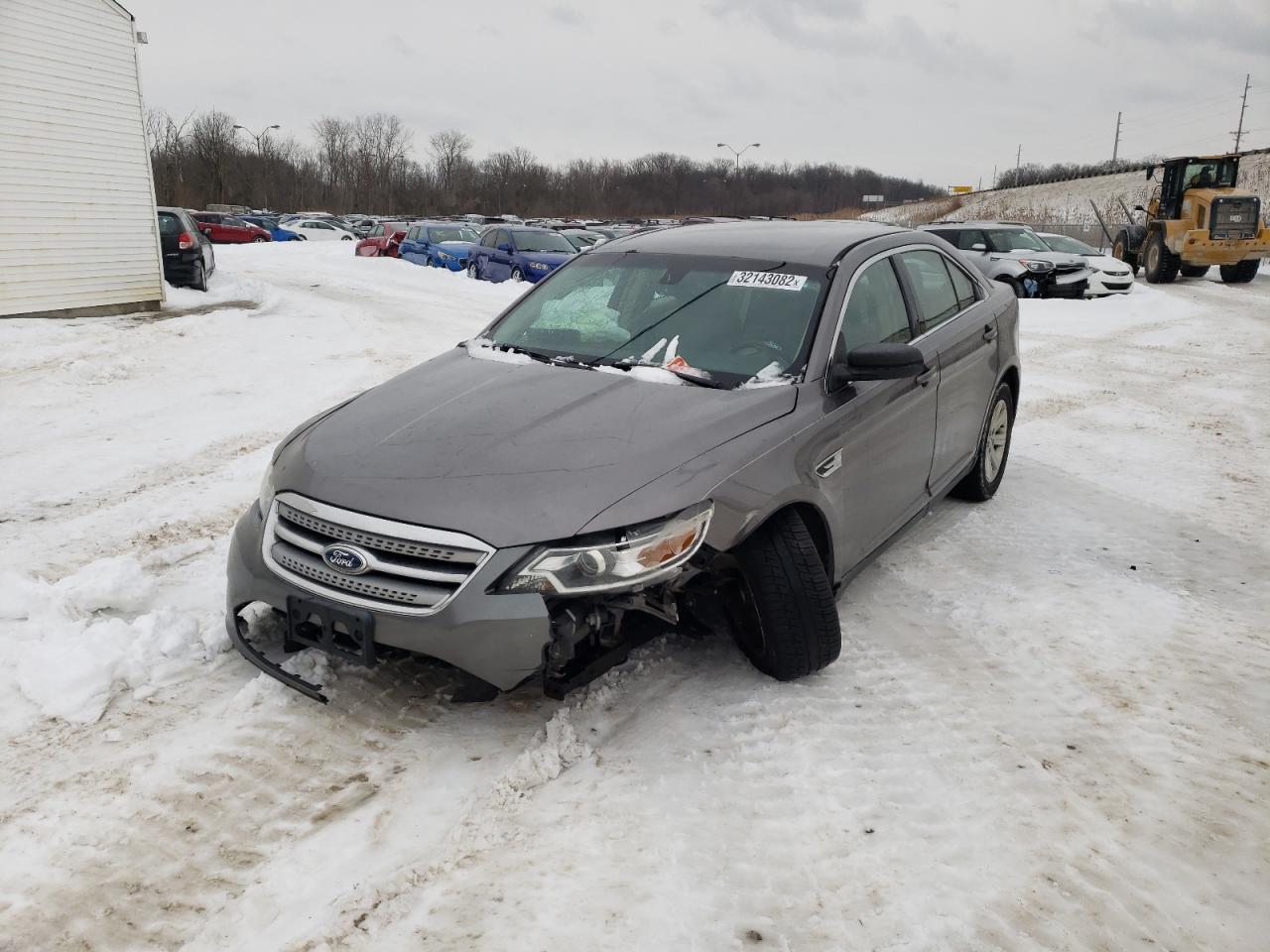 Photo 2 from auction – 2011 FORD TAURUS SE with VIN 1FAHP2DW7BG178058