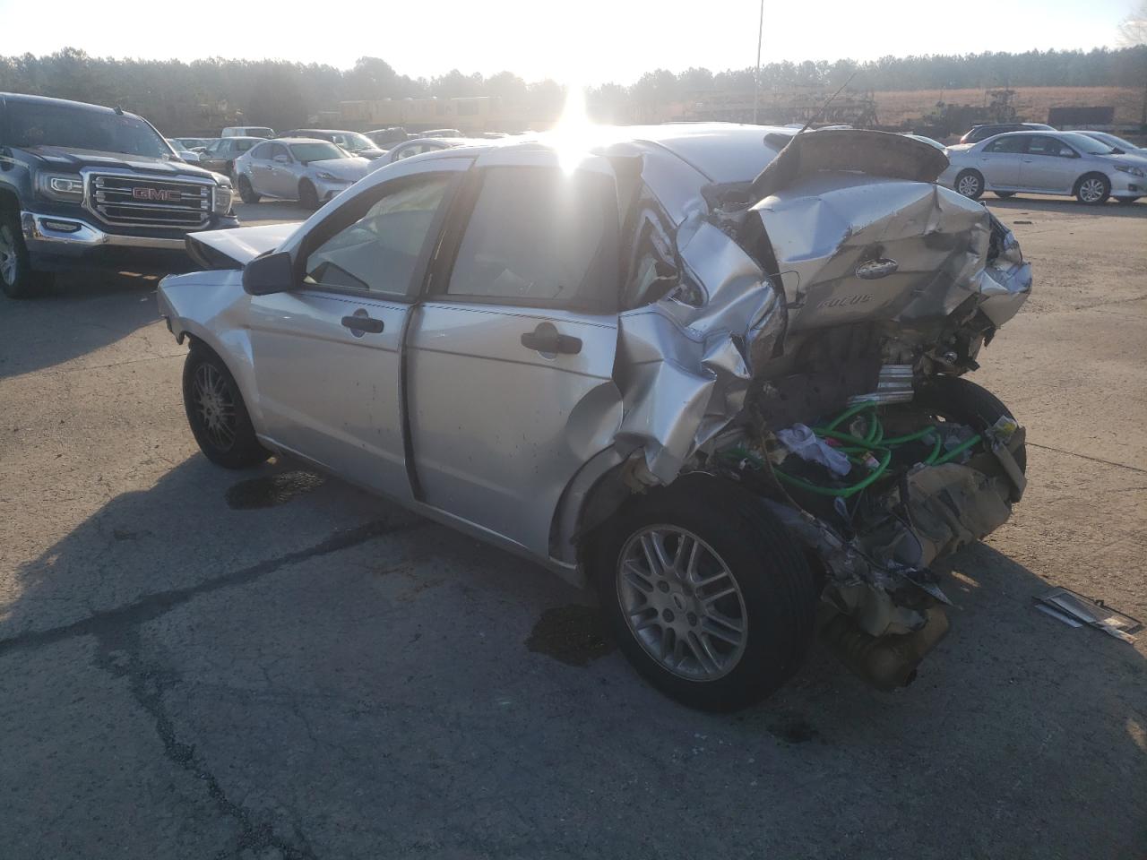 Photo 3 from auction – 2011 FORD FOCUS SE with VIN 1FAHP3FN7BW184989