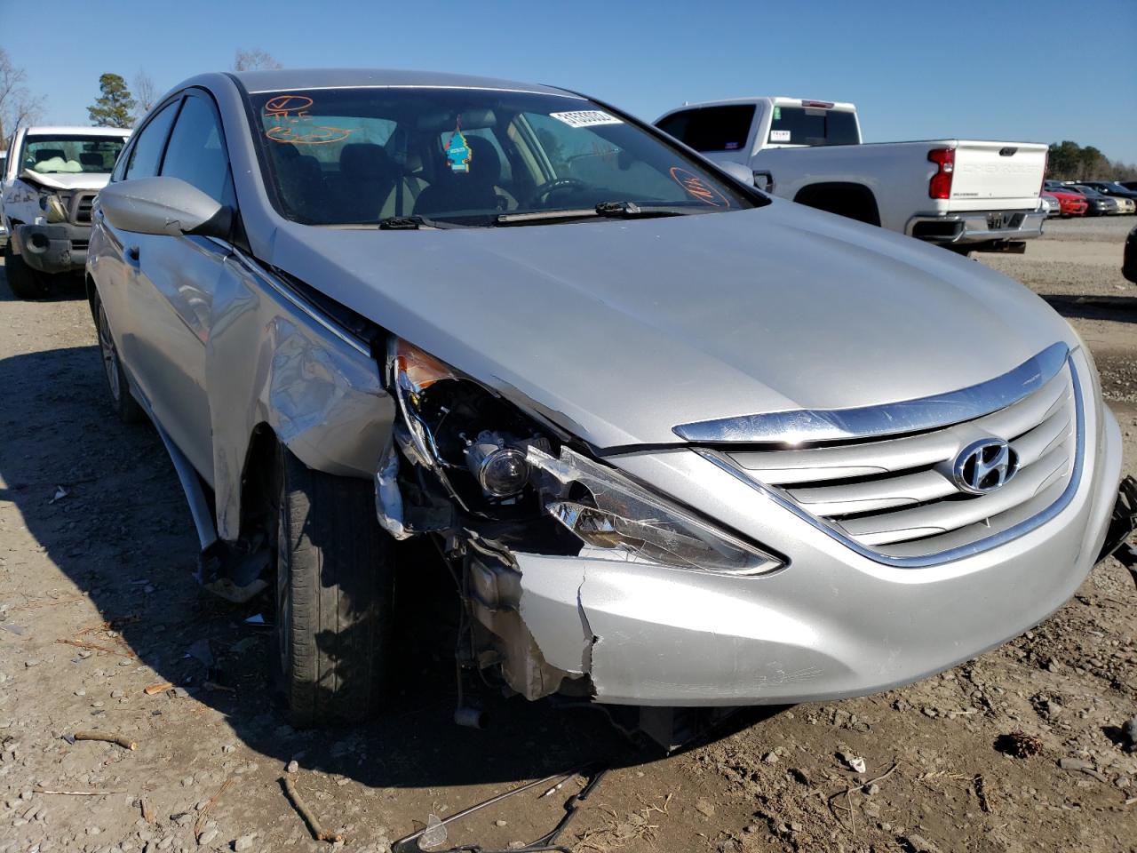 HYUNDAI SONATA GLS 2011 with VIN 5NPEB4AC4BH039101 - Photo from auction