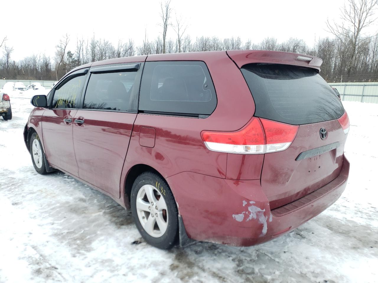 Photo 3 from auction – 2012 TOYOTA SIENNA with VIN 5TDZK3DC2CS246444
