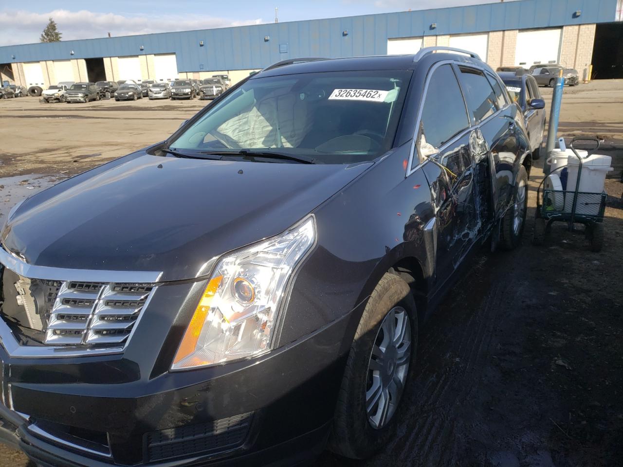 Photo 2 from auction – 2013 CADILLAC SRX LUXURY with VIN 3GYFNGE3XDS516611