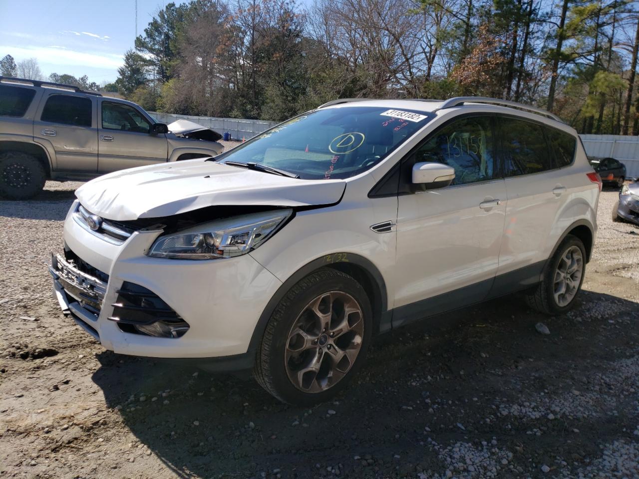 Photo 2 from auction – 2013 FORD ESCAPE TIT with VIN 1FMCU0J92DUA83696