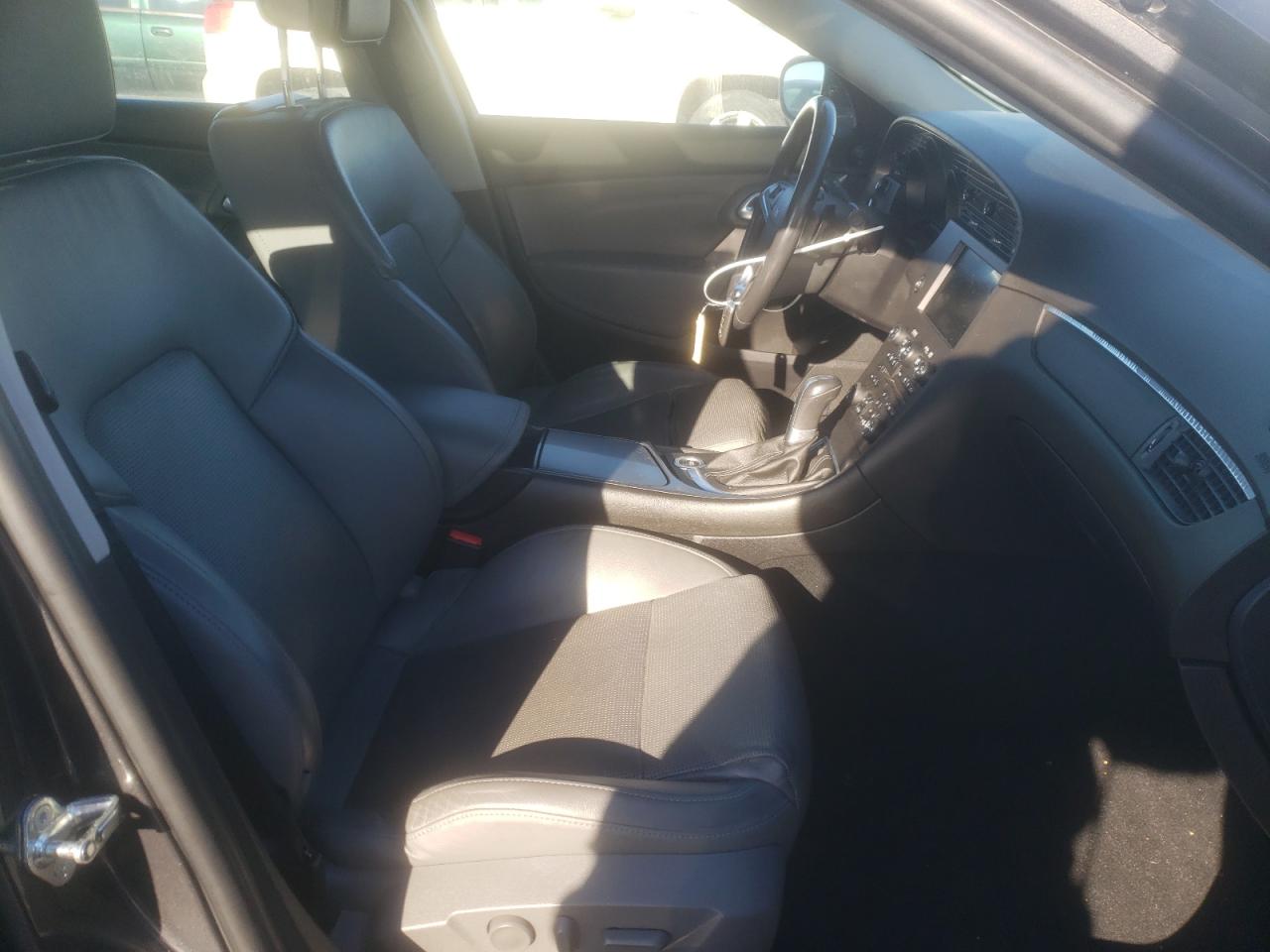 Photo 5 from auction – 2011 SAAB 9-5 AERO with VIN YS3GR4BJXB4005096
