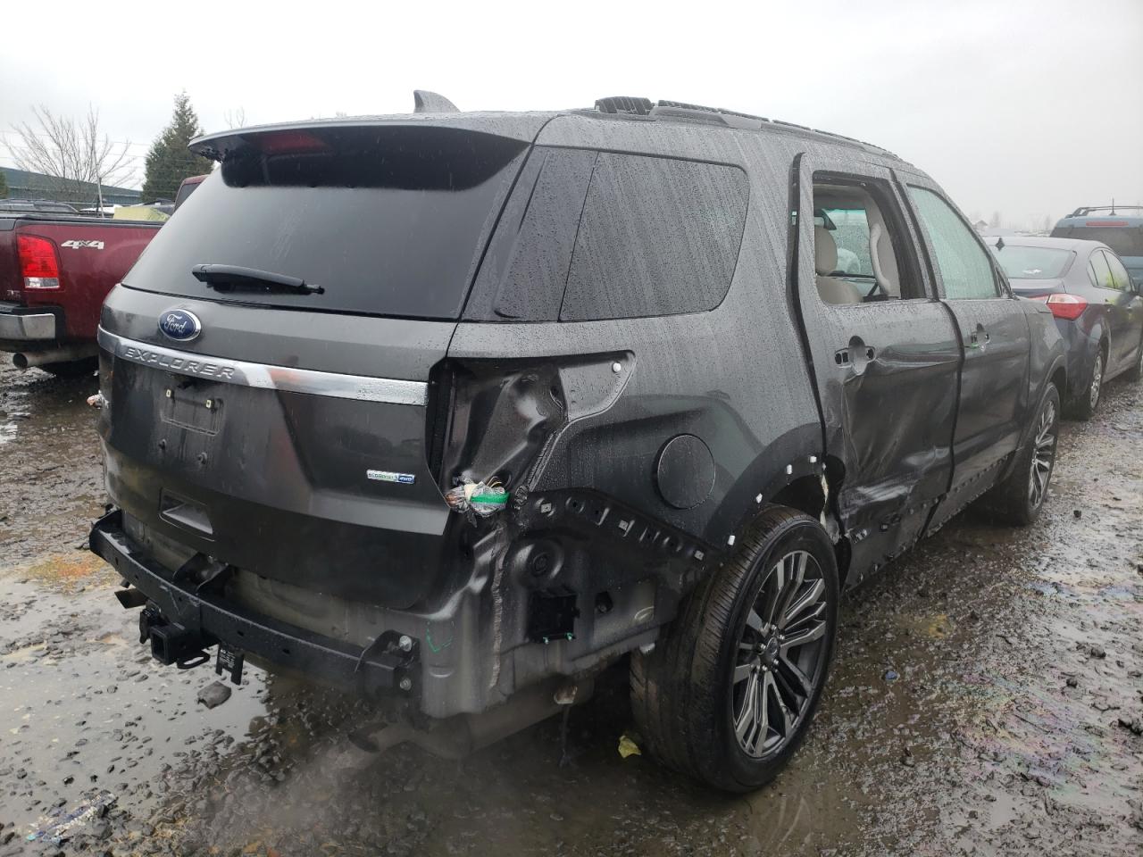 Photo 4 from auction – 2016 FORD EXPLORER P with VIN 1FM5K8HT5GGC47931