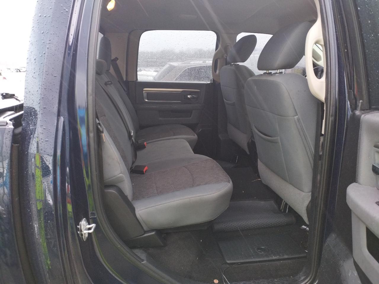 Photo 6 from auction – 2018 RAM 1500 SLT with VIN 1C6RR7LG1JS137914