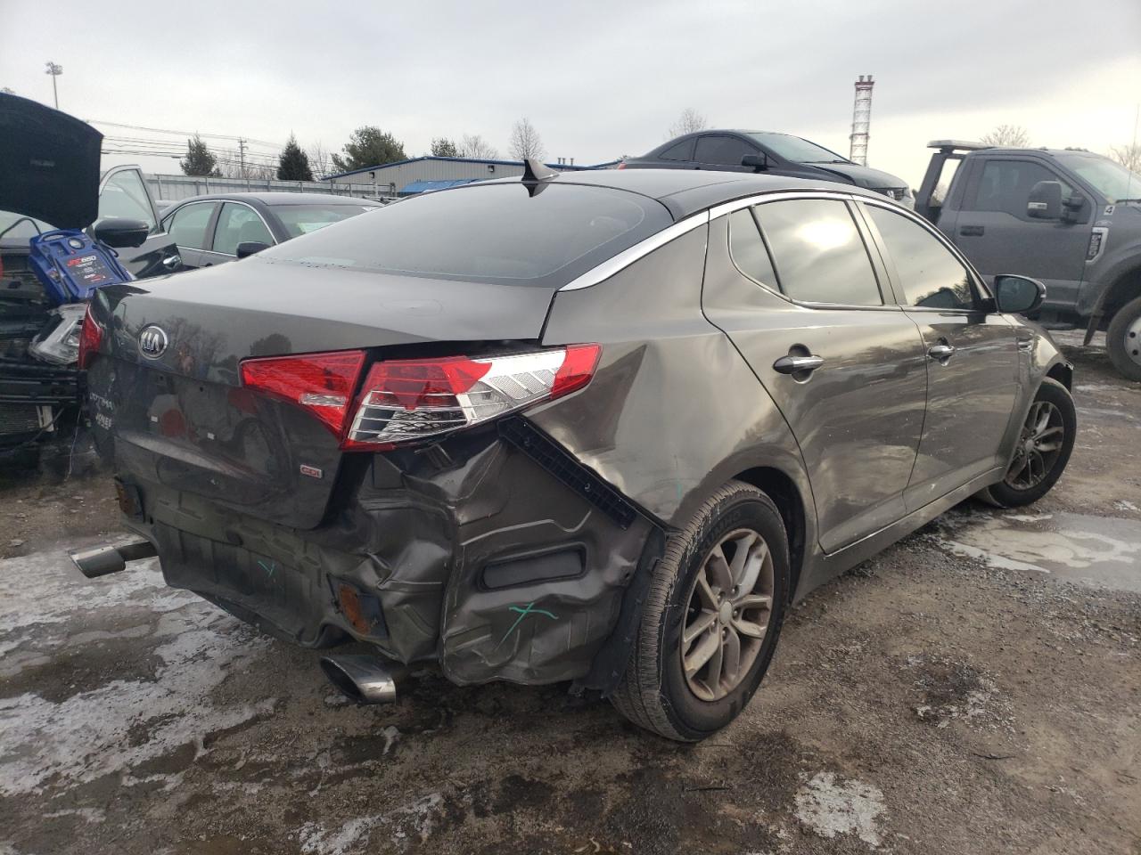 Photo 4 from auction – 2013 KIA OPTIMA LX with VIN 5XXGM4A77DG221928