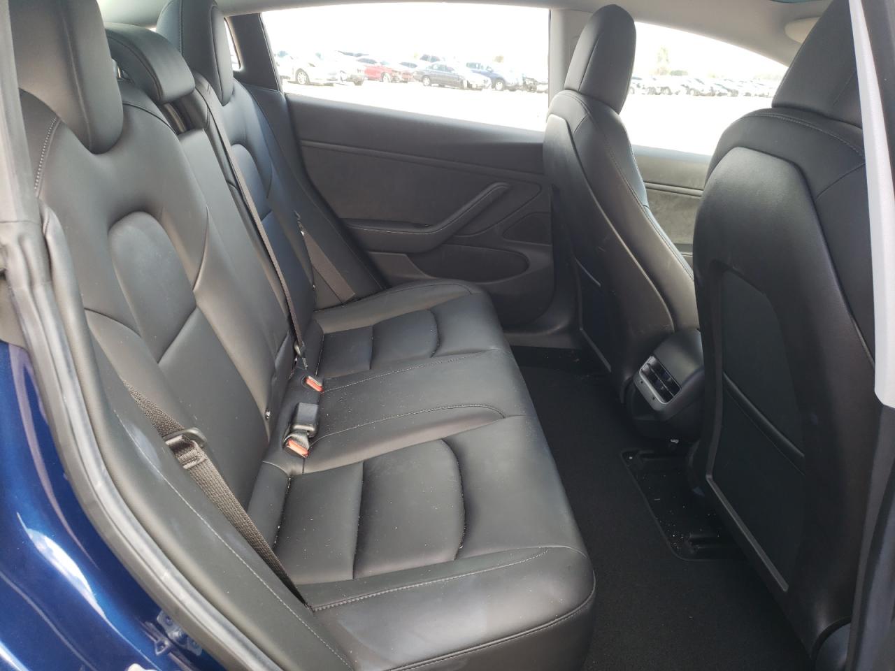 Photo 6 from auction – 2018 TESLA MODEL 3 with VIN 5YJ3E1EA5JF058923