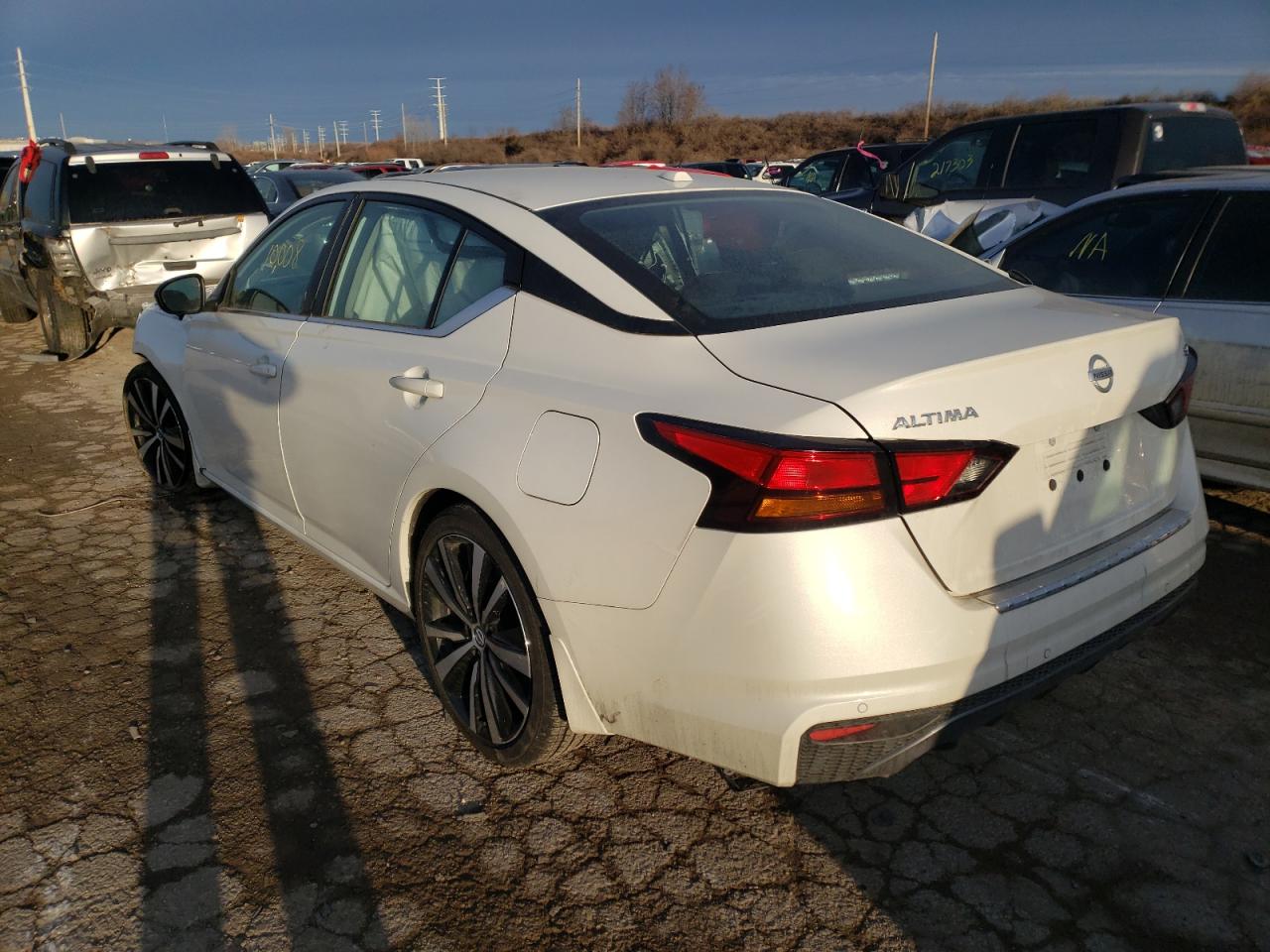 Photo 3 from auction – 2021 NISSAN ALTIMA SR with VIN 1N4BL4CV0MN375304