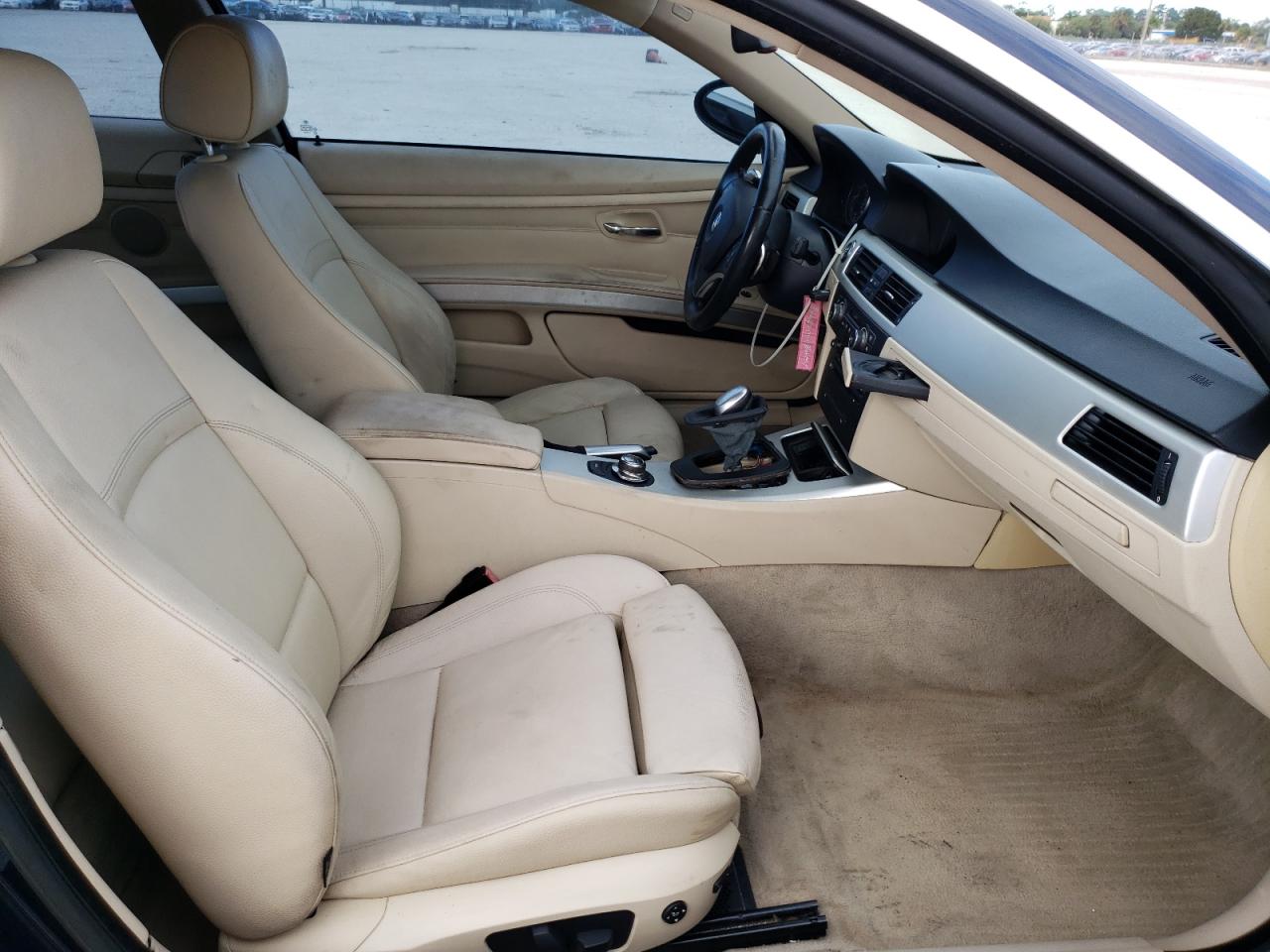 Photo 5 from auction – 2007 BMW 335 I with VIN WBAWB73577P038621
