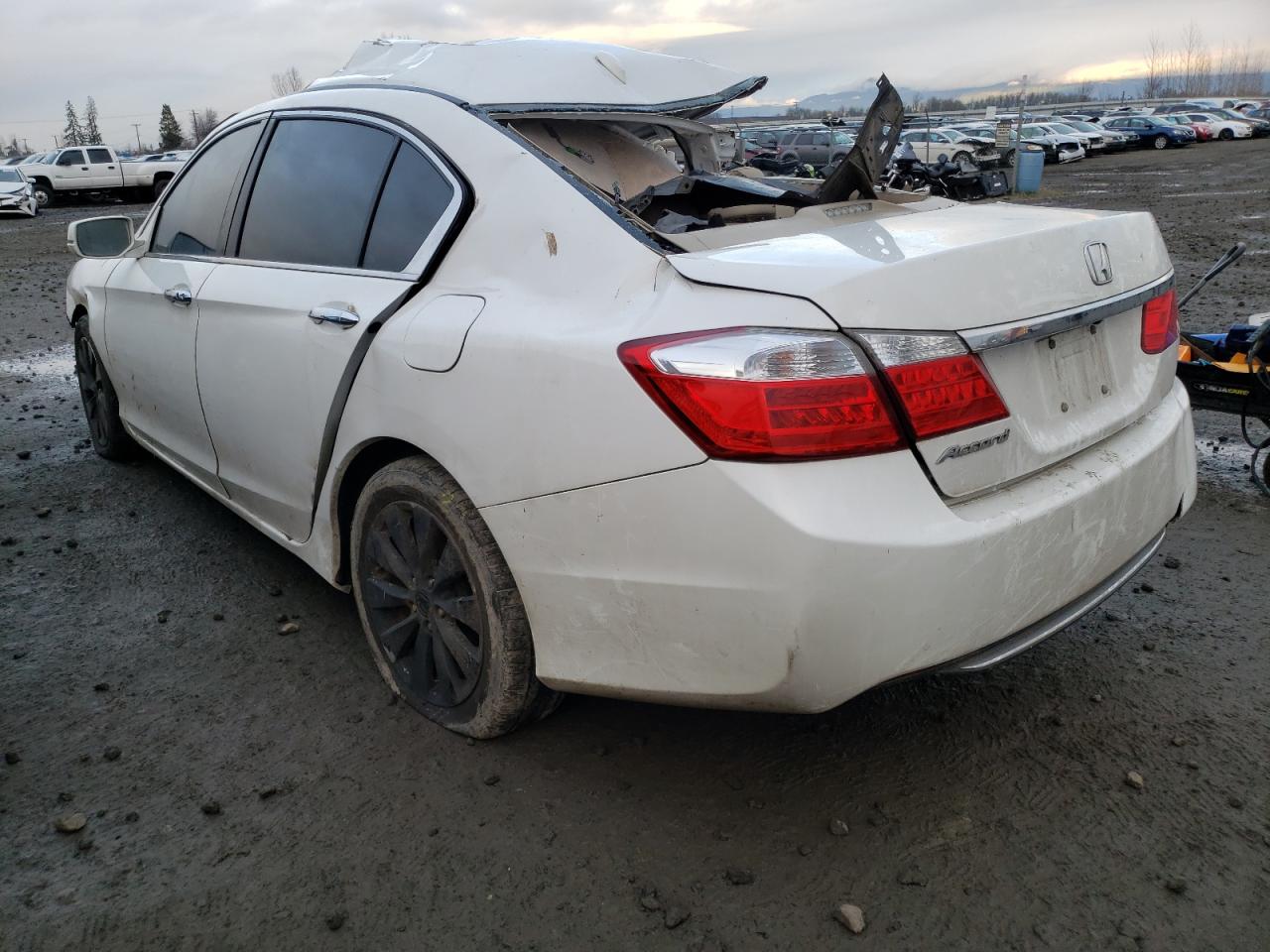 Photo 3 from auction – 2015 HONDA ACCORD EXL with VIN 1HGCR2F88FA044795