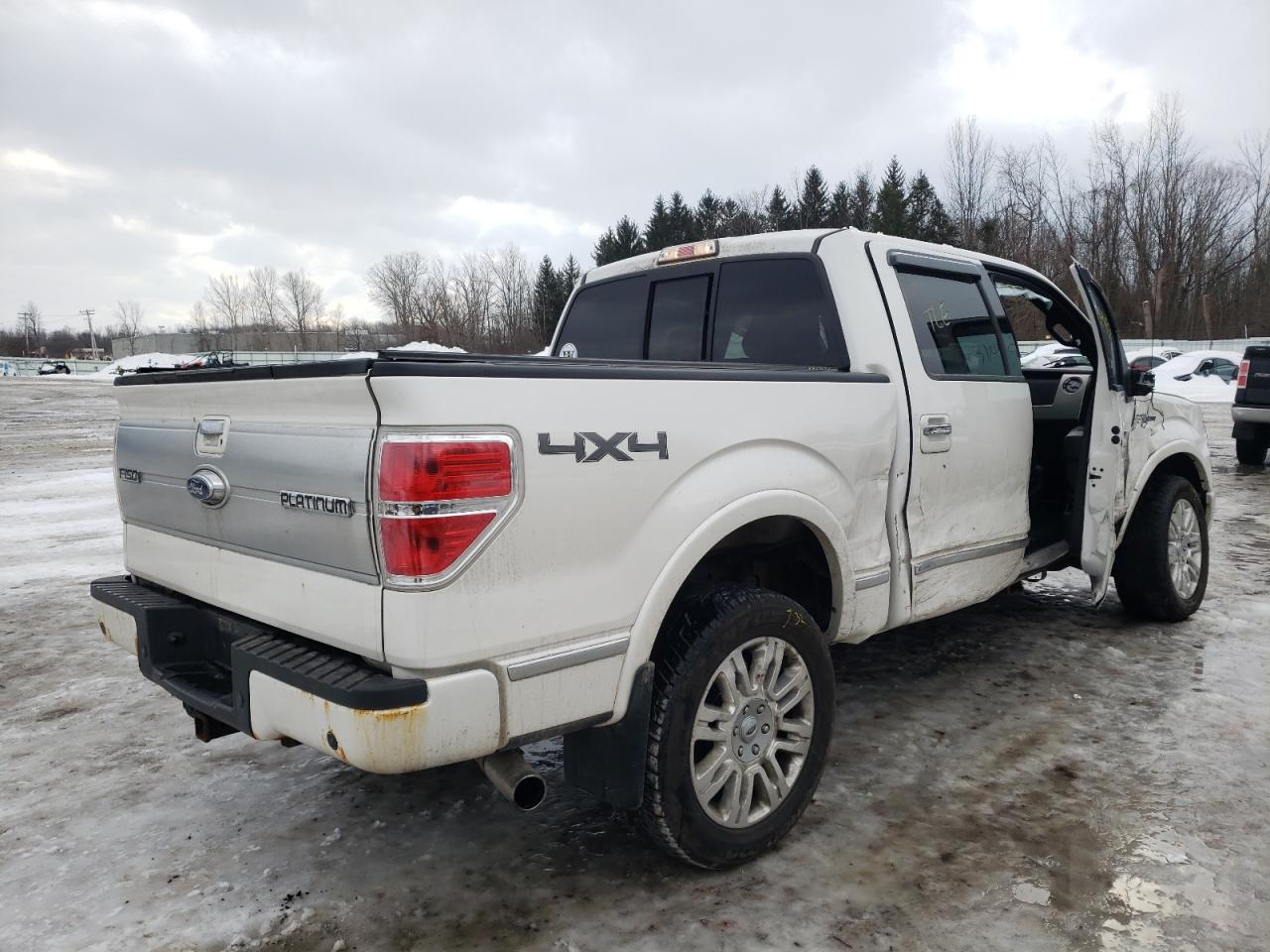 Photo 4 from auction – 2012 FORD F150 SUPER with VIN 1FTFW1ET3CFB05439