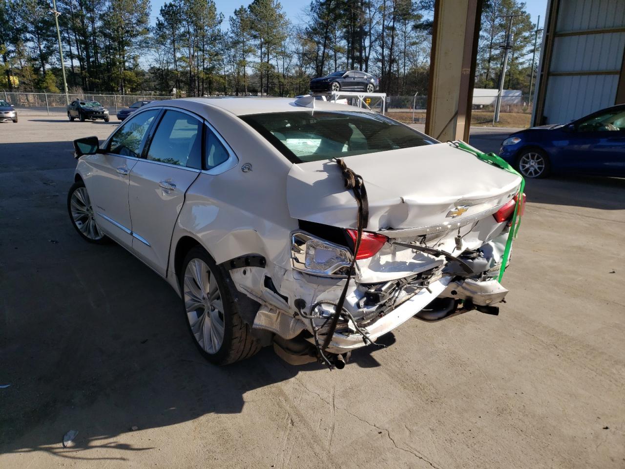 Фото 3 с аукциона – 2017 CHEVROLET IMPALA с VIN 1G1145S37HU166641