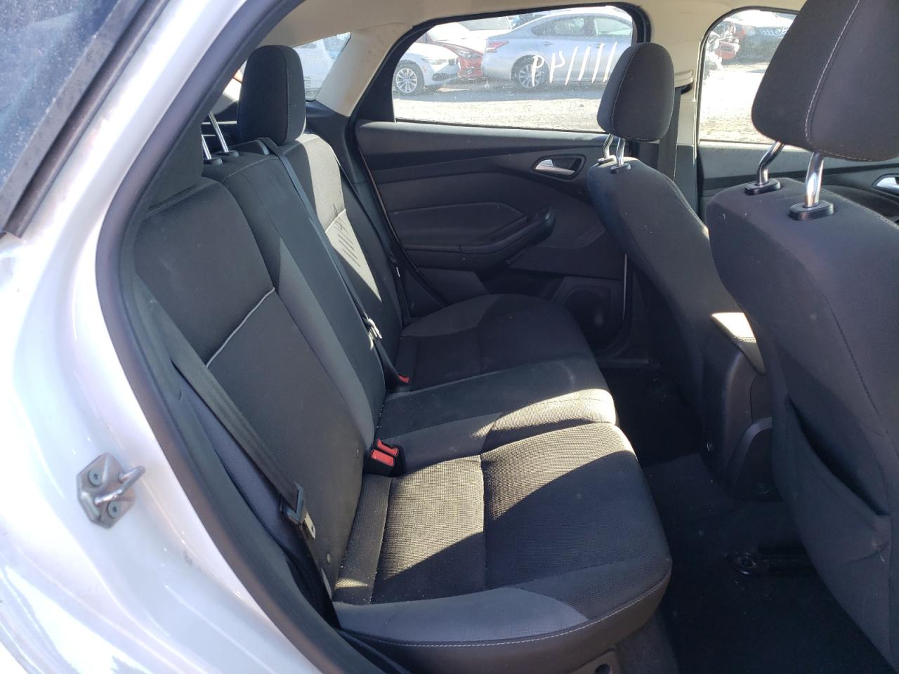 Photo 6 from auction – 2012 FORD FOCUS SE with VIN 1FAHP3K23CL321537