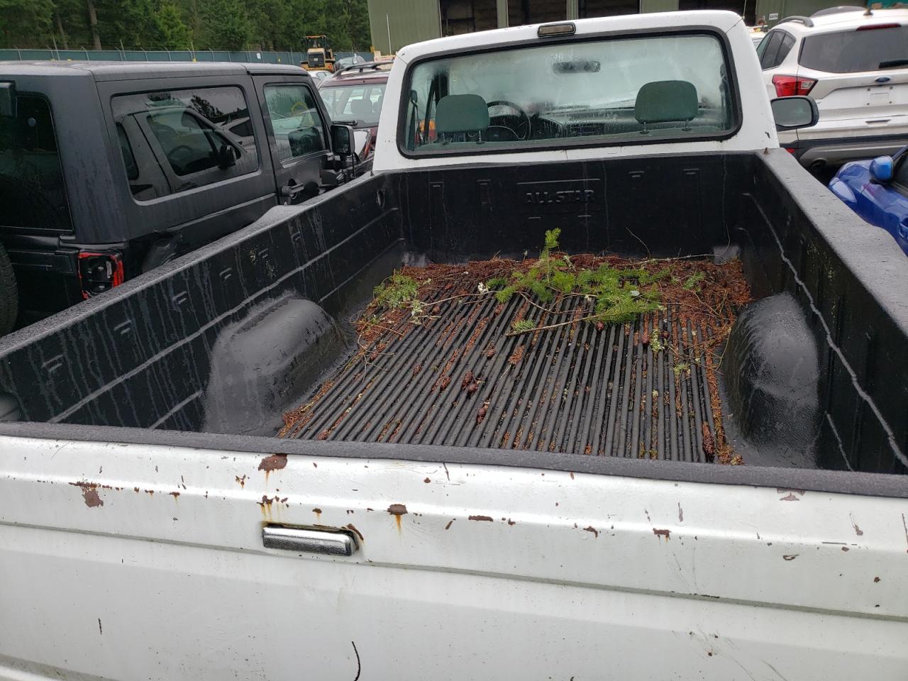 Photo 6 from auction – 1993 FORD F-150 with VIN 2FTEF15N5PCA87296