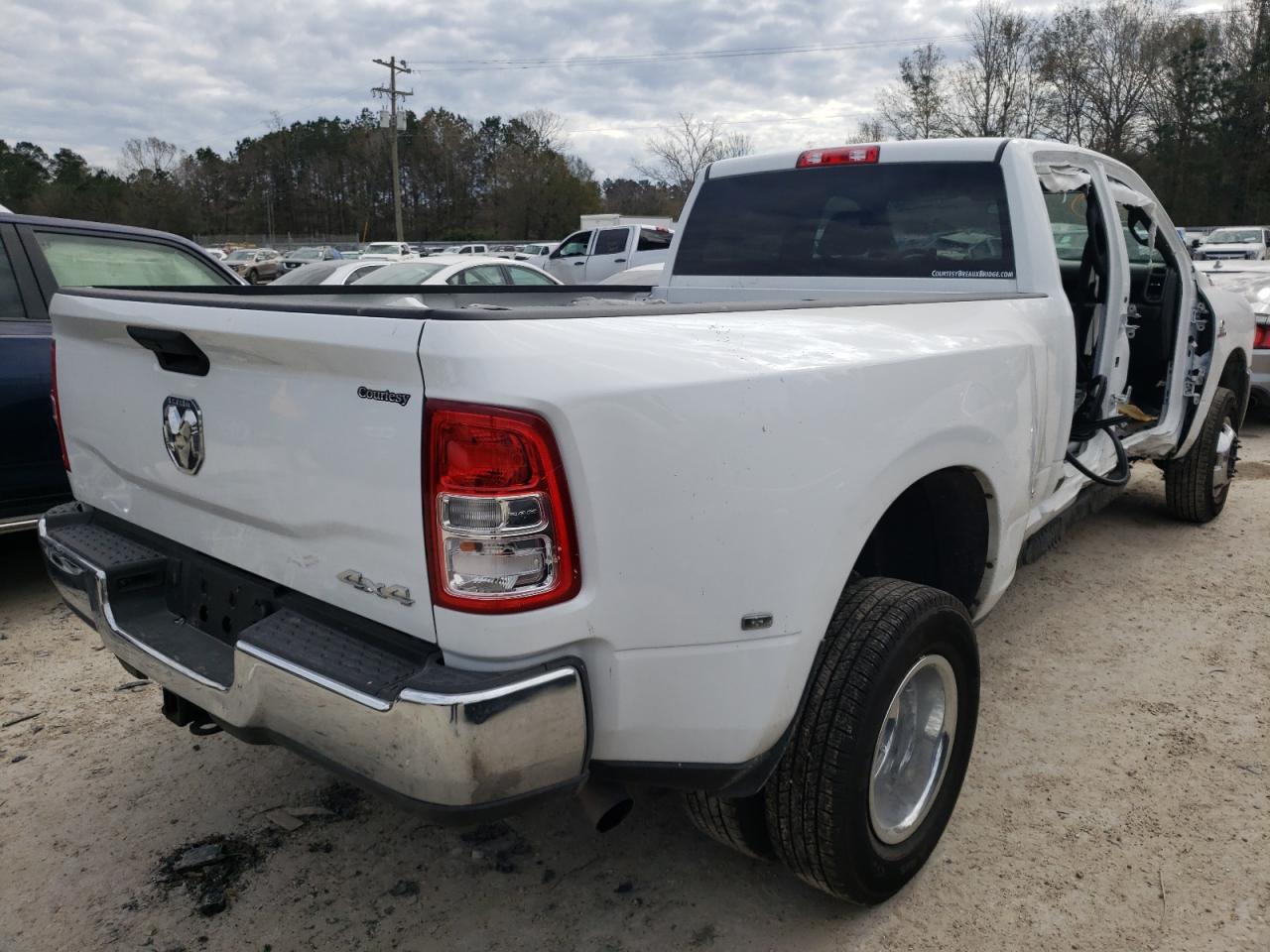 Photo 4 from auction – 2021 RAM 3500 TRADE with VIN 3C63RRGL7MG635944