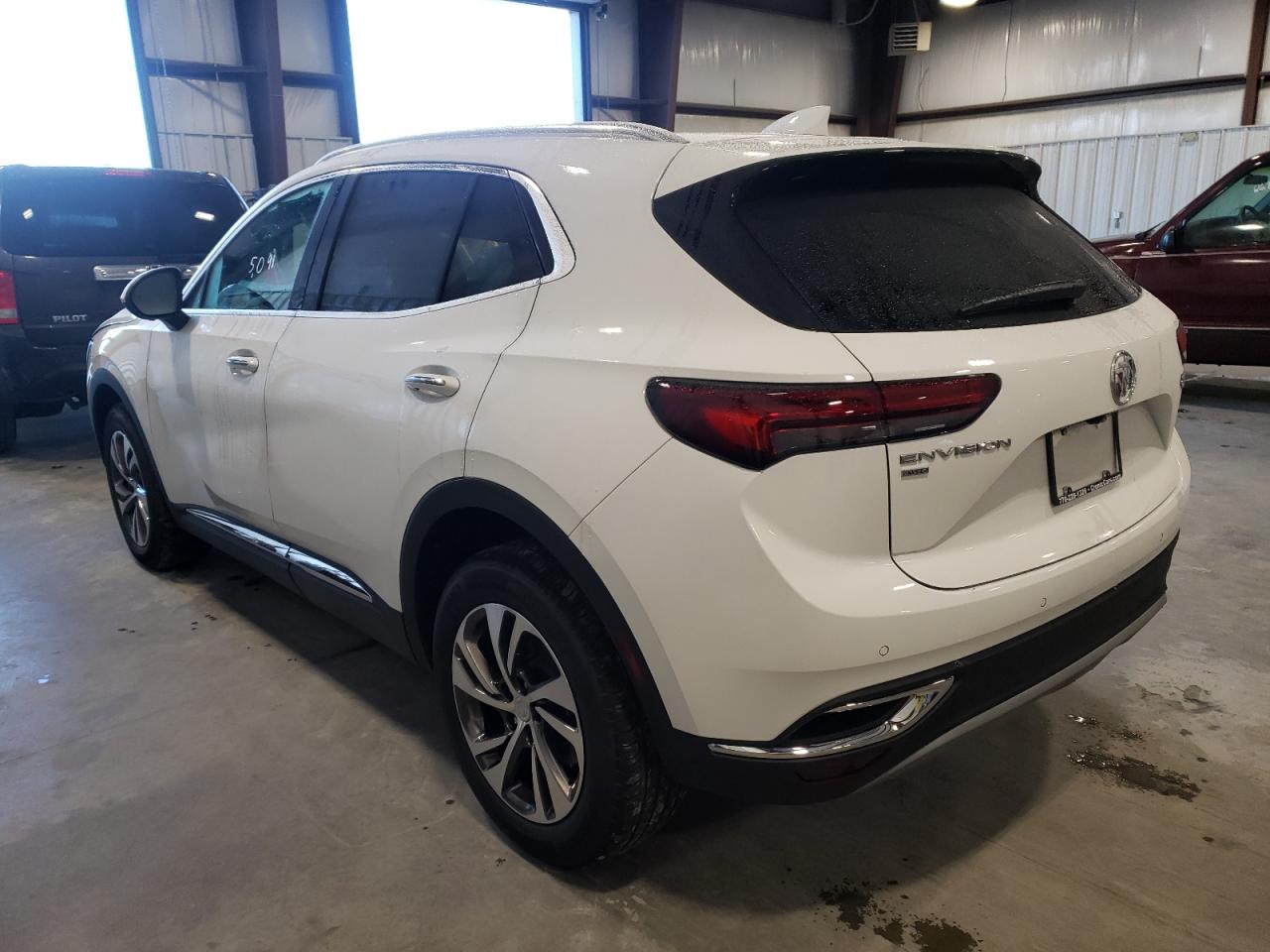 Photo 3 from auction – 2021 BUICK ENVISION E with VIN LRBFZPR48MD164222