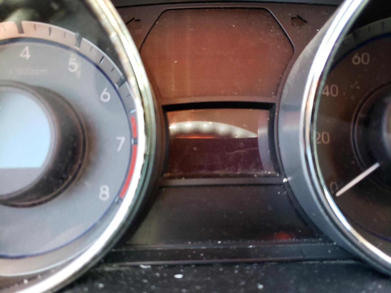 Photo 8 from auction – 2011 HYUNDAI SONATA GLS with VIN 5NPEB4AC4BH039101