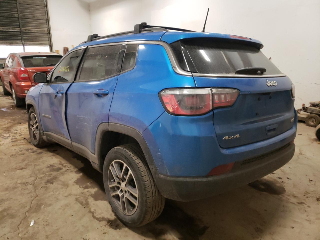Photo 3 from auction – 2017 JEEP COMPASS LA with VIN 3C4NJDBB0HT640863