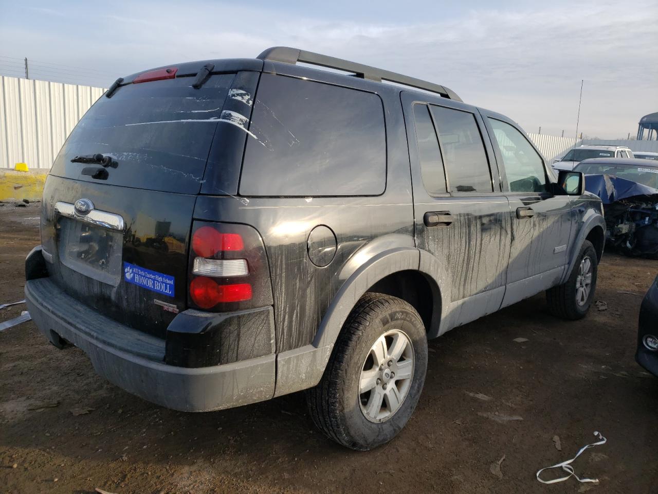 Photo 4 from auction – 2006 FORD EXPLORER with VIN 1FMEU63E76ZA17785